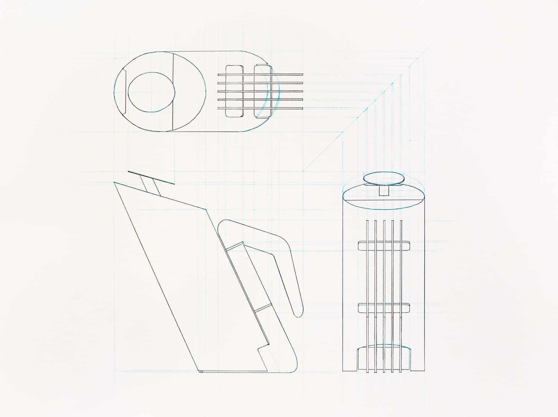 Orthographic drawing of the chosen french press design. The press is slanted at a 115-degree angle, giving it a sense of movement without compromising balance.